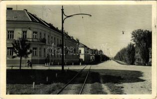 1941 Eszék, Essegg, Osijek; utca, villamos / street view, tram (Rb)