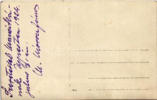 1924 Martosi Mórocz János (1879-1944) író, újságíró. Pályáját vándorszínészként kezdte. Hátoldalon a...