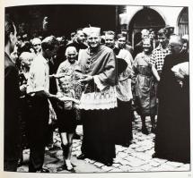 A. Bujak - M. Malinski: II. János Pál. Ford.: Kárász Anna. Zagreb-Novi Sad (Újvídék), 1982, Krscansk...