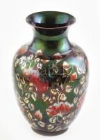 Zsolnay dísz váza. Többtüzű mázakkal. Palástján virág díszítménnyel. Jelzett. Zsolnay Pécs, 1920 körül. Korának megfelelő állapotban. m: 28,5 cm