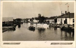 Vylkove, Valcov; Canalul Belgarodschi / canal. photo (fa)