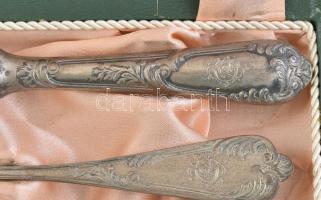 Ezüst (Ag) keresztelő evőkészlet, (Sz. G.) monogrammal vésett!!, jelzett, dobozban, bruttó: 186g
