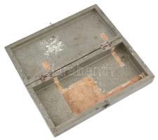 II. világháborús német keréknyomásmérő doboza 11x21 cm