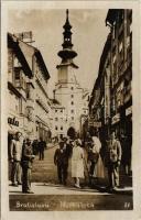 Pozsony, Pressburg, Bratislava; Michalská / Mihály-kapu, Karl Weiner üzlete / city gate, street view, shops