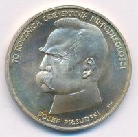 Lengyelország 1988. 50.000Zl Ag "A lengyel függetlenség 70. évfordulója" T:1,1- patina Poland 1988. 50.000 Zlotych Ag "70 Years of Polish Independence" C:UNC,AU patina Krause Y#180