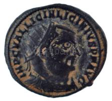 Római Birodalom / Alexandria / I. Licinius 321-324. 1/4 Follis bronz (2,35g) T:2 patina Roman Empire / Alexandria / Licinius I 321-324. 1/4 Follis bronze IMP C VAL LICIN LICINIVS PF AVG / IOVI CONS-ERVATORI - X - II mu - SMAL? (2,35g) C:XF  RIC VI 28