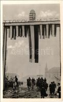 1938 Kassa, Kosice; bevonulás, Horthy Miklós, Isten hozott díszkapu, magyar címer / entry of the Hungarian troops, Regent Horthy, decorated gate, Hungarian coat of arms