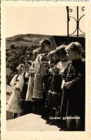 Lövéte, Lueta; Lövétei gyerekek, erdélyi folklór / Transylvanian folklore, children