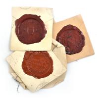 41 db régi viaszpecsét lenyomat kivágásokon