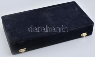 Ezüst (Ag) oljaág, jelzett, nettó: 90g, h: 36 cm. (Az olajfa ága "katinos" a bölcsesség, a...