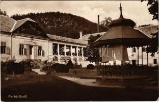 1935 Parád-fürdő, tejcsarnok, fodrász, fürdő épület, zene pavilon. Kartik István kiadása