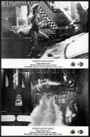 cca 1982 ,,Szárnyas fejvadász című amerikai sci-fi jelenetei és szereplői (egyik főszereplő Harrison Ford), 10 db vintage produkciós filmfotó, ezüst zselatinos fotópapíron, a használatból eredő - esetleges - kisebb hibákkal, 18x24 cm