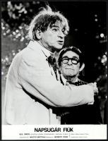 Walter Matthau három különböző film egy-egy jelenetében, 3 db vintage produkciós filmfotó, kettő kép ezüst zselatinos fotópapíron, 18x24 cm