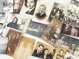 100 db vegyes régi és modern fotó