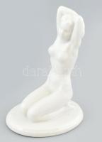 Drasche térdelő női akt, fehér mázas porcelán, jelzett, hibátlan, m: 13 cm