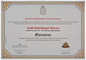 2001. "Gróf Széchenyi István" kétoldalas Au emlékérem kapszulában, tanúsítvánnyal, mahagón...