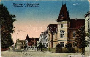 Nagyszeben, Hermannstadt, Sibiu; Schewis utca, villamos / Schewisgasse / street view, tram