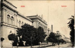 1911 Arad, Lyceum / Líceum / grammar school (fa)