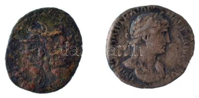Római Birodalom / Róma / Hadrianus 117-138 Denár Ag (2,56g) + III-IV. századi bronz érme (1,68g) T:2-,3 patina Roman Empire / Rome / Hadrian 117-138 Denarius Ag IMP [...] TRAIAN HADRIANVS AVG / P M TR P [...] (2,56g) + bronze coin from the 3rd-4th century (1,68g) C:VF,F patina