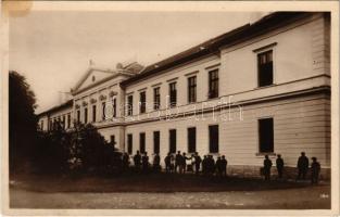1930 Székelyudvarhely, Odorheiu Secuiesc; Liceul de Baeti St. O. Josif / gimnázium. Soha Aladár kiadása / boys grammar school (fl)