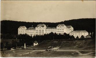 Marosvásárhely, Targu Mures; Liceul militar "Mihai Viteazul" / Hadapródiskola. Révész Ernő kiadása / military cadet school (fl)