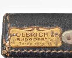 Olbrich L. Budapest Teréz körút 6. pipere táska tartalomma, kis sérülésekkel, kopásokkal. 28x40x12 c...