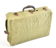 Olbrich L. Budapest Teréz körút 6. pipere táska tartalomma, kis sérülésekkel, kopásokkal. 28x40x12 c...