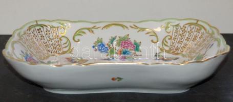1942 Herendi jelzéssel ellátott díszes és nagyon szép állapotban lévő porcelán tál 32cm-es hosszúsággal
