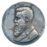 Izrael? DN Herzl Tivadar jelzett Ag lemezplakett (2,07g/800/42mm) T:2 patina, hajlott Israel? ND Theodor Herzl hallmarked Ag plate plaque (2,07g/800/42mm) C:XF patina, curved