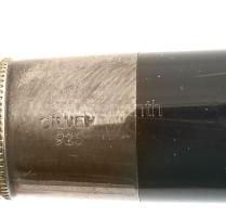 Szabó Cooperation pipa, ezüst (Ag) gyűrűvel, jelzett, szép állapotban, még nem használták. h: 14,5 c...