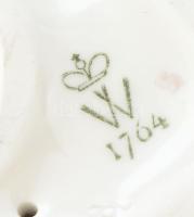 Wallendorf virágos lányka. Kézzel festett, jelzett, hibátlan. 16 cm