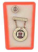 ~1980. Budapest - Élen a tanulásban - a sportban műgyantás tanácsi kitüntetés miniatűrrel, dobozban (28mm) T:AU