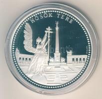 DN "A Magyar Köztársaság Elnökétől-Hősök tere" Ag emlékérem 31,104g (1oz) T:PP Díszdobozban, tanúsítvánnyal!