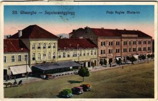 1935 Sepsiszentgyörgy, Sfantu Gheorghe; Piata Regina Maria tér / Mária királyné tér, Gaspar üzlete, automobilok. Klein és Fähndrich kiadása / square, shops, automobiles (EK)