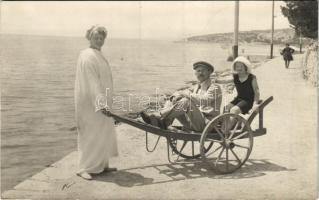 1912 Mali Losinj, Lussinpiccolo; Cigale / strand / beach. photo