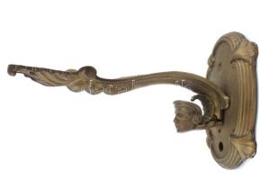Régebbi historizáló stílusú fali bronz konzol elem, figurális fej díszítéssel, jó állapotban, h: 23 cm, m: 14 cm