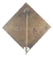 1988. "Calgary 1988" rátétes, zománcos olimpiai részvételi jelvény (30x32mm) T:1- kis zomá...