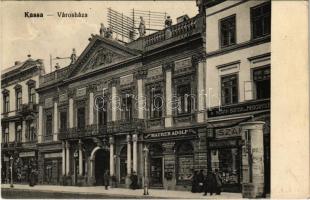 1914 Kassa, Kosice; Városháza, hirdetőoszlop, Orosz Istvánné és Maurer Adolf utóda Jaschkó Géza üzlete, North British and Mercantile Bank / town hall, shops, bank, advertising column (EK)