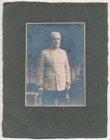 1914 Rutter Emil, a tábori posta vezérigazgató-helyettese, tábori postaigazgató díszegyenruhában, kartonra ragasztott fotó, 11×8 cm