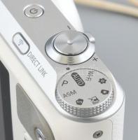 A Samsung WB350F egy 16 megapixeles utazó-zoomos kompakt fényképezőgép, beépített Wi-fi és NFC csatl...