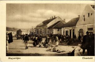 Magyarlápos, Oláhlápos, Targu Lapus; utca részlet, piac. Hargittay M. kiadása / street view, market (EK)