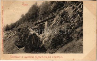 Tiszolc, Tisovec; Tiszolc-völgyi fogaskerekű vasút viaduktja, vasúti híd. Lechnitzky O. fénynyomdája kiadása / standard gauge cogwheel railway line, industrial railway bridge (vágott / cut)