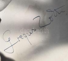 Greguss Zoltán (1904-1986) színművész autográf aláírással ellátott nagy méretű fotója. 22x28 cm Sark...