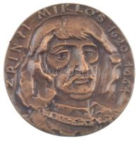 Kiss Kovács Gyula (1922-1984) DN Zrínyi Miklós 1620-1664 egyoldalas, öntött bronz emlékérem tokban (66mm) T:1,1-