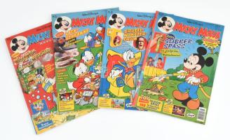 4 db Walt Disney Micky Maus német nyelvű magazin, az egyik bontatlan csomag Panini focista kártya melléklettel