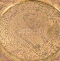 3 db réztárgy: virág formájú kétágú gyertyatartó, m: 27 cm + keleti vésett mintás fali dísztányér, d...