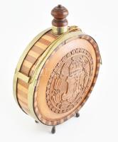 Régi nagyméretű, fémveretes, intarziás faragott fa kulacs, koronás magyar címerrel, másik oldalán mo...