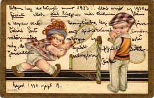 1930 Teniszező gyerekek / Children playing tennis. Degami 2205. (EK)