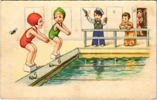 1943 Gyerekek úszóversenyen / Children at a swimming competition. Amag 0448.