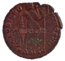 Római Birodalom / Siscia / Valens 364-367. AE3 bronz (2,36g) T:1-,2 patina, kis kitörés
Roman Empir...